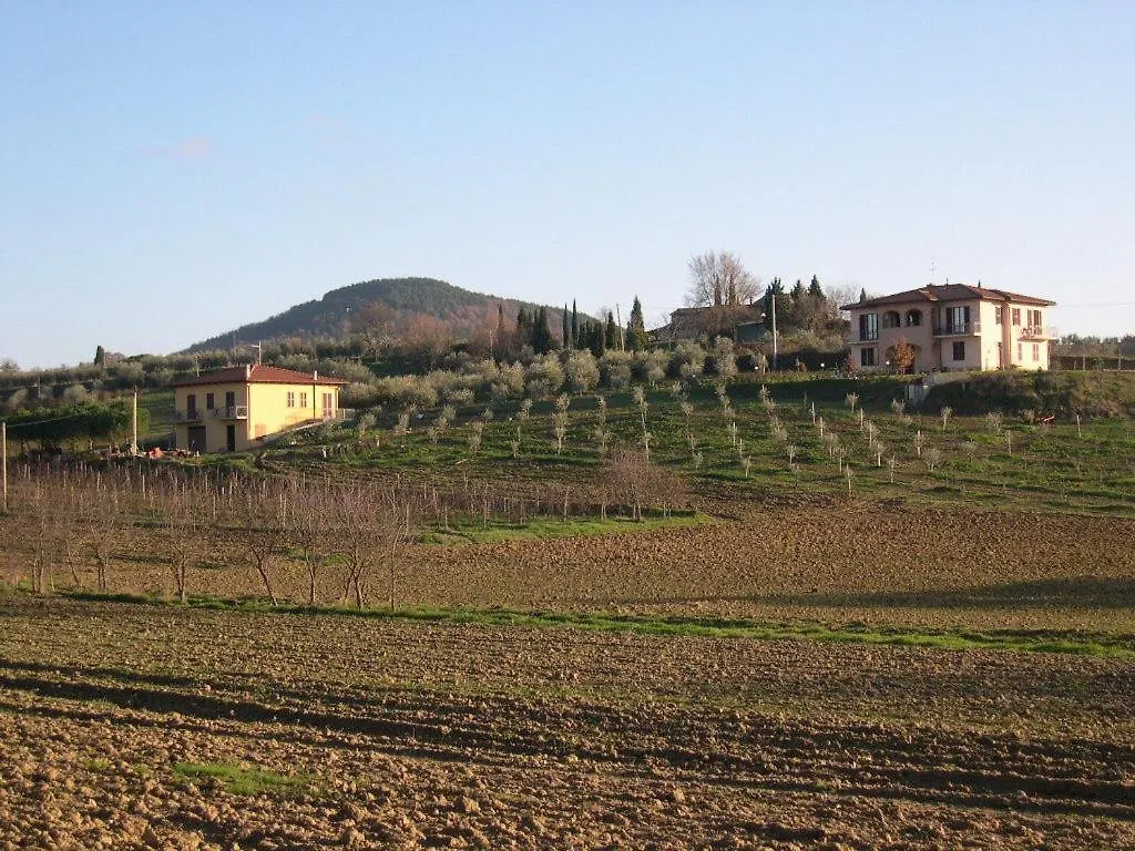 B&B Il Girasole - Rooms & House In Country - Air Conditioned - 1500 Meters From Historic Center Montepulciano 3*,  Italy